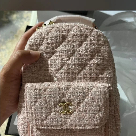 Chanel pink tweed mini backpack - Picture 1 of 4